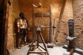 Halloween musee criminologie Rome.