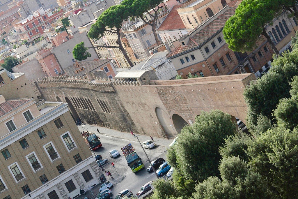 Le Passetto di Borgo Rome