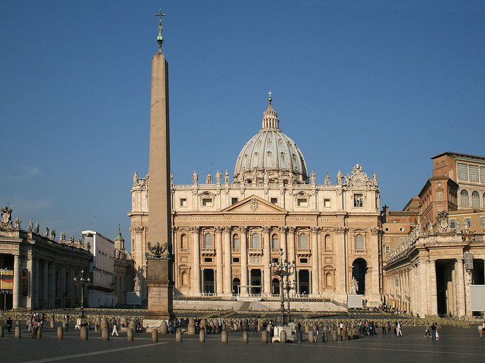 Place Saint-Pierre Vatican Rome